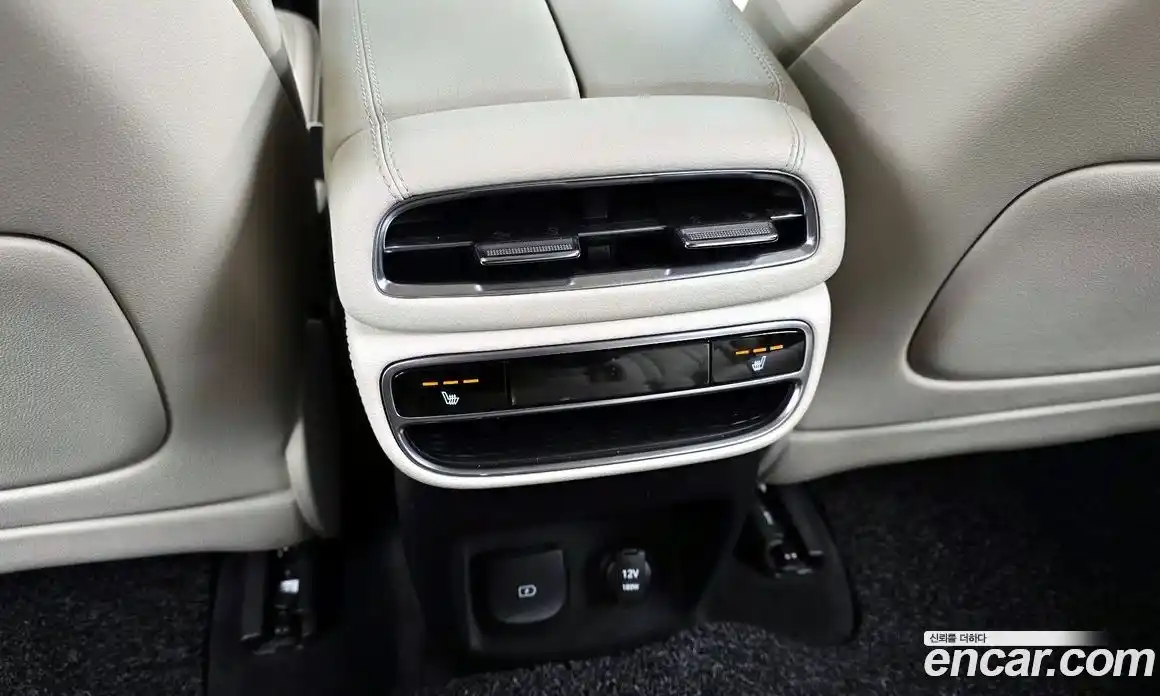 Genesis GV80 2020 2.5 Автомат в Москве № 259391, фото 4