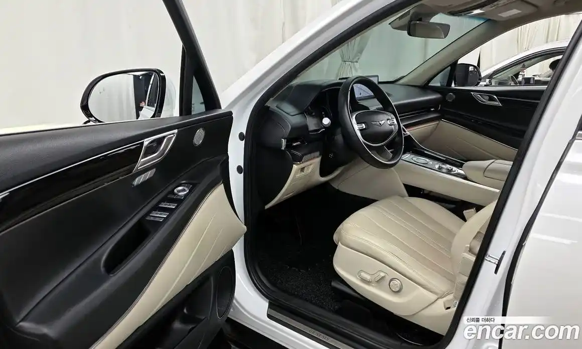 Genesis GV80 2020 2.5 Автомат в Москве № 259391, фото 6