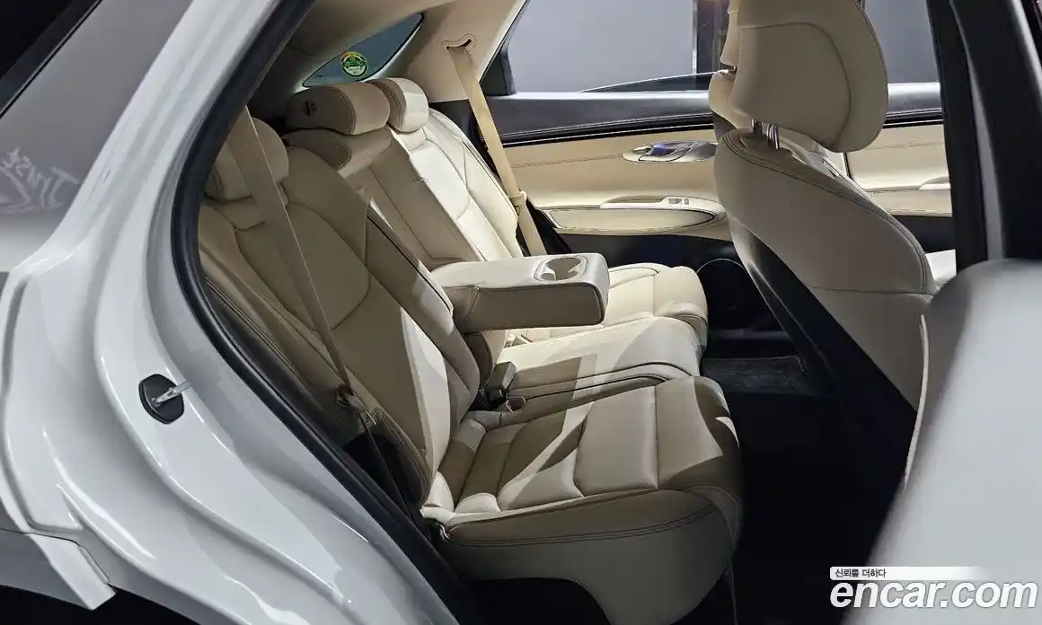 Genesis GV70 2024 2.5 Автомат в Москве № 26275, фото 15