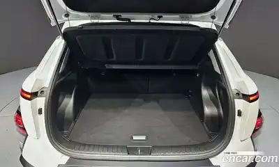 Hyundai Kona 2024 2.0 Автомат в Москве № 266808, миниатюра 2