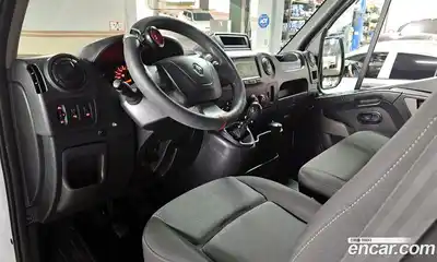 Renault Master 2019 2.3 Механическая в Москве № 275153, миниатюра 9