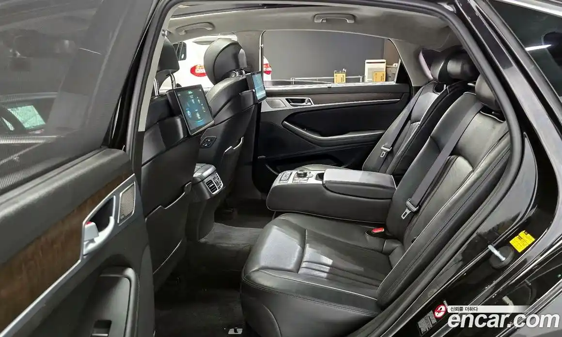 Genesis G80 2018 3.8 Автомат в Москве № 27524, фото 18