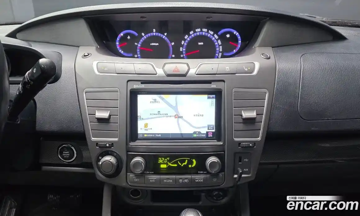 SsangYong Korando 2015 2.0 Автомат в Москве № 28481, фото 5