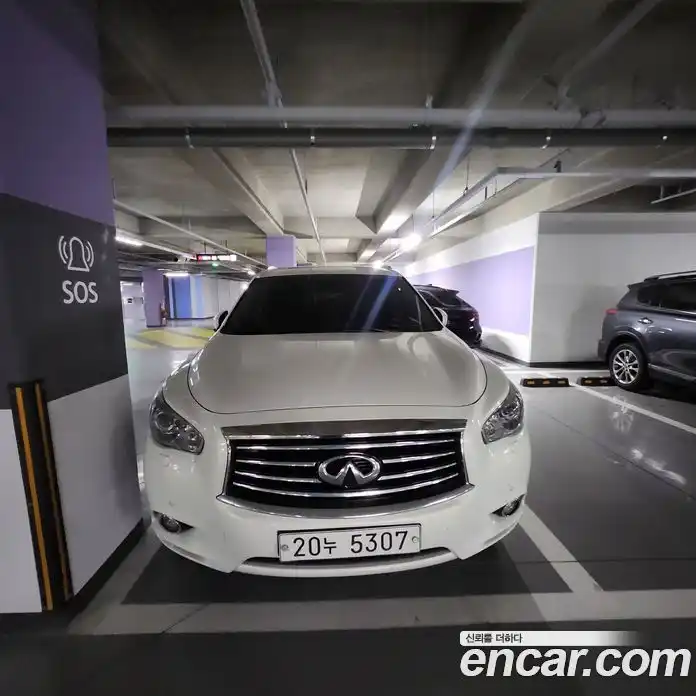 Infiniti QX60 2014 2.5 Вариатор в Москве № 285316, фото 3