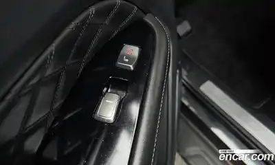 SsangYong Rexton 2020 2.2 Автомат в Москве № 28610, миниатюра 3