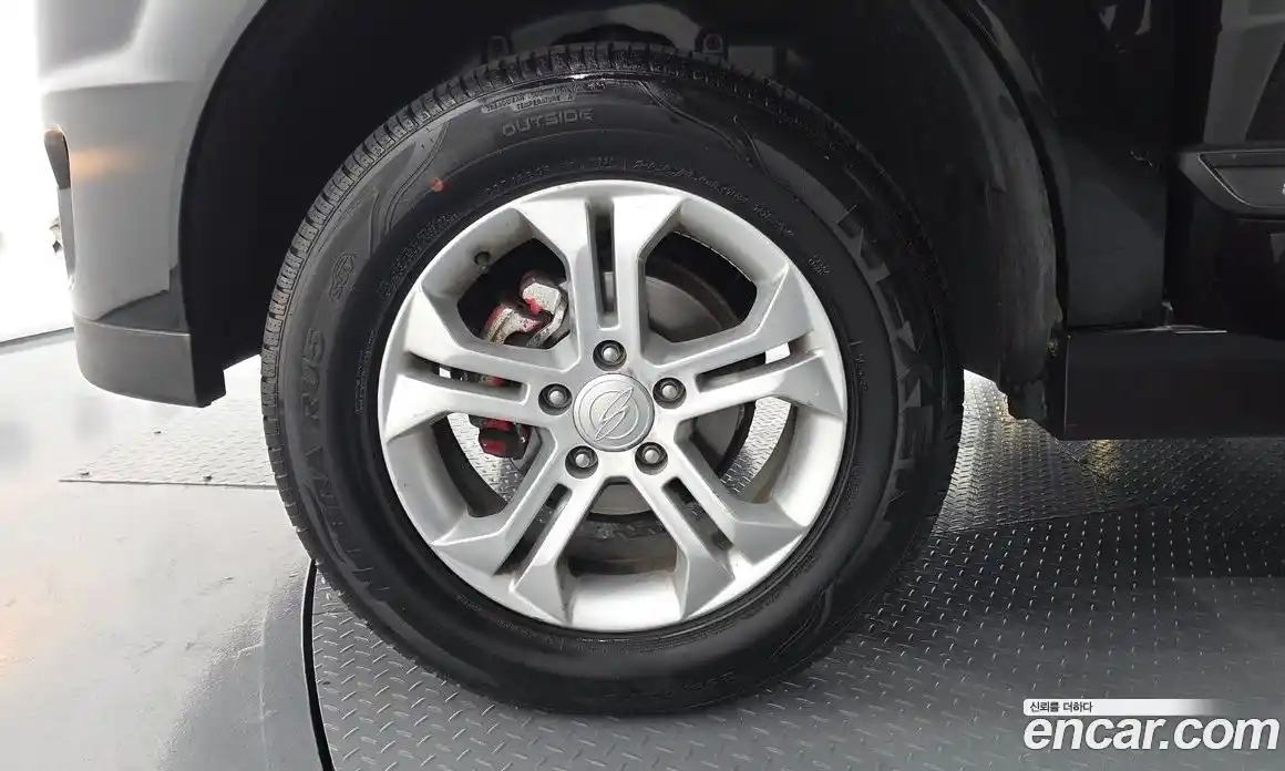 SsangYong Korando 2015 2.0 Автомат в Москве № 28765, фото 14