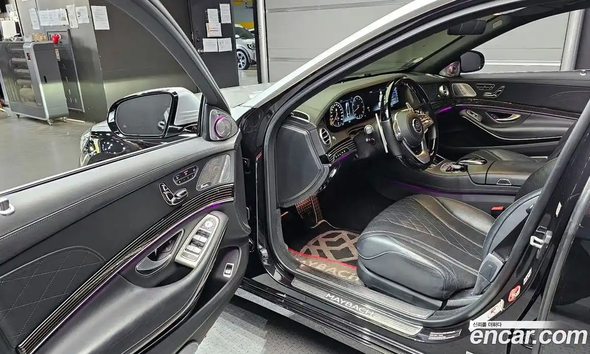 Mercedes-Benz S-Class 2018 4.0 Автомат в Москве № 292324, фото 15