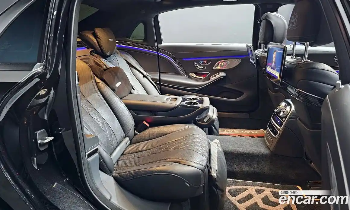 Mercedes-Benz S-Class 2018 4.0 Автомат в Москве № 292324, фото 18