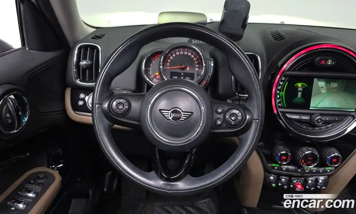 Mini Countryman 2018 2.0 Автомат в Москве № 299751, фото 18