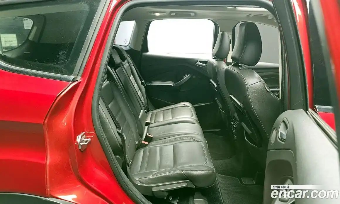 Ford Kuga 2017 2.0 Автомат в Москве № 303698, фото 19