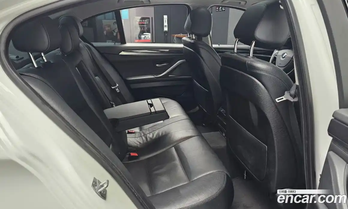 BMW 5-Series 2015 2.0 Автомат в Москве № 304527, фото 3
