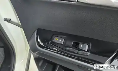 SsangYong Torres 2023 1.5 Автомат в Москве № 309536, миниатюра 3