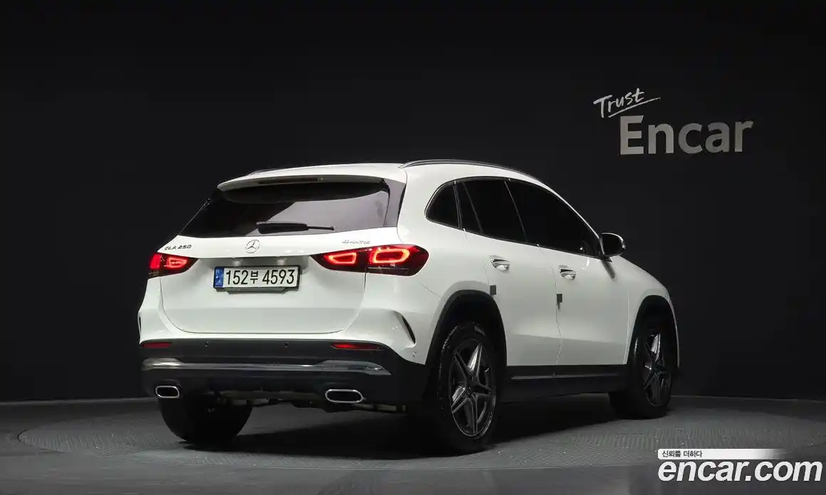 Mercedes-Benz GLA-Class 2021 2.0 Автомат в Москве № 322077, фото 14