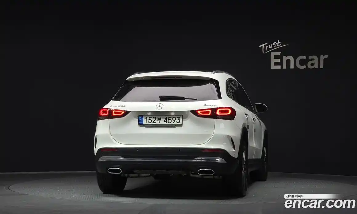 Mercedes-Benz GLA-Class 2021 2.0 Автомат в Москве № 322077, фото 9