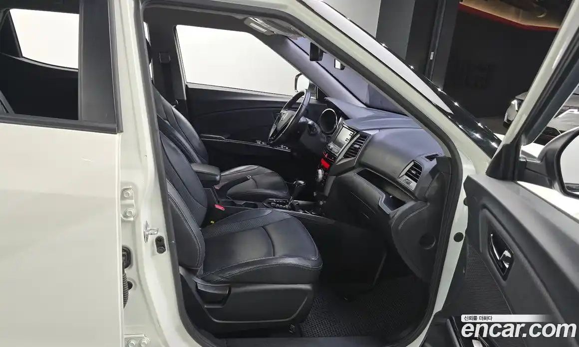 SsangYong TIBOLI 2017 1.6 Автомат в Москве № 32221, фото 15