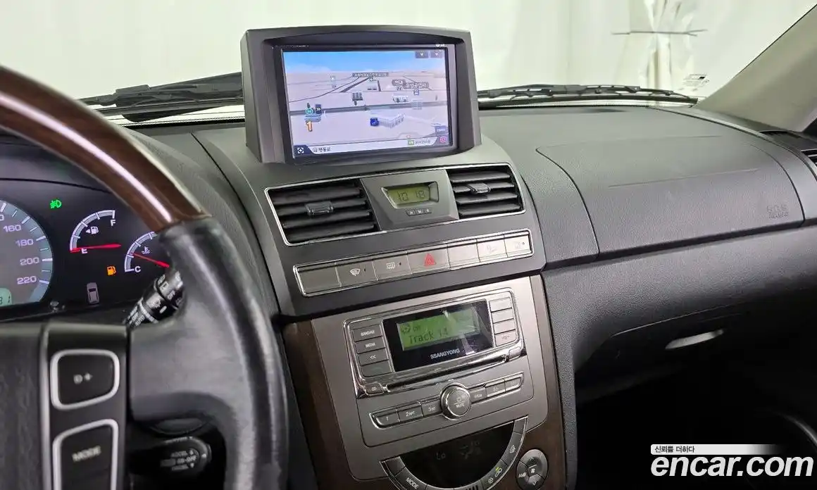 SsangYong Rexton 2013 2.0 Автомат в Москве № 32251, фото 15