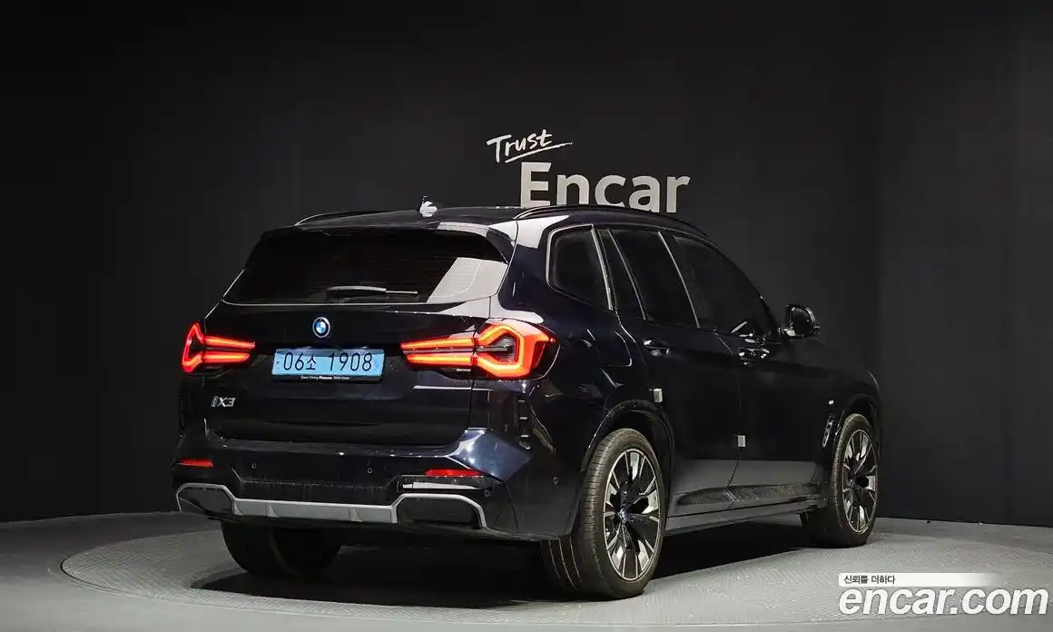 BMW iX3 2025 0.2 Автомат в Москве № 330365, фото 3