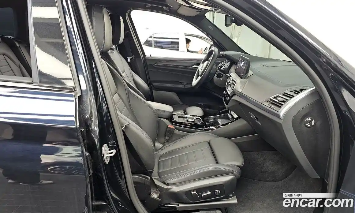 BMW iX3 2025 0.2 Автомат в Москве № 330365, фото 9