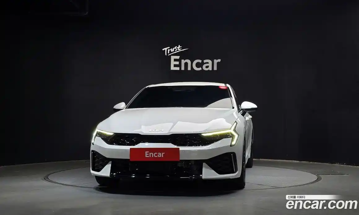 Kia K5 2025 1.6 Автомат в Москве № 337574, фото 1