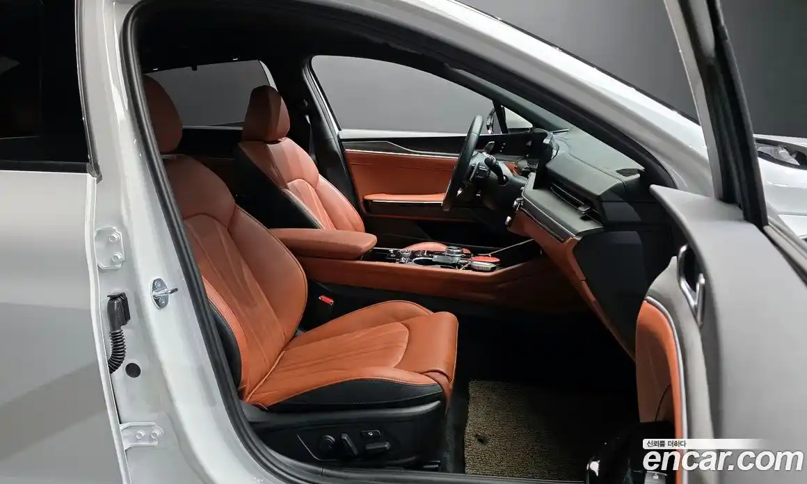 Kia K5 2025 1.6 Автомат в Москве № 337574, фото 10