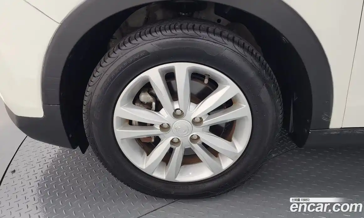 SsangYong TIBOLI 2018 1.6 Автомат в Москве № 33759, фото 13