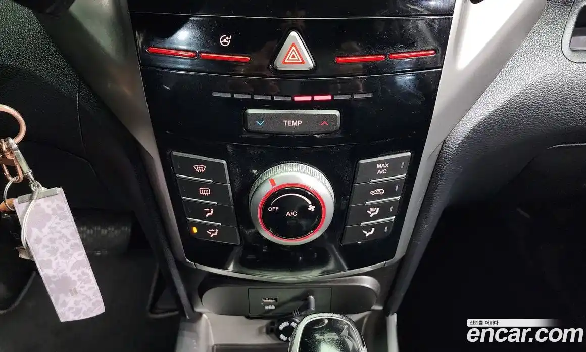 SsangYong TIBOLI 2018 1.6 Автомат в Москве № 33759, фото 17