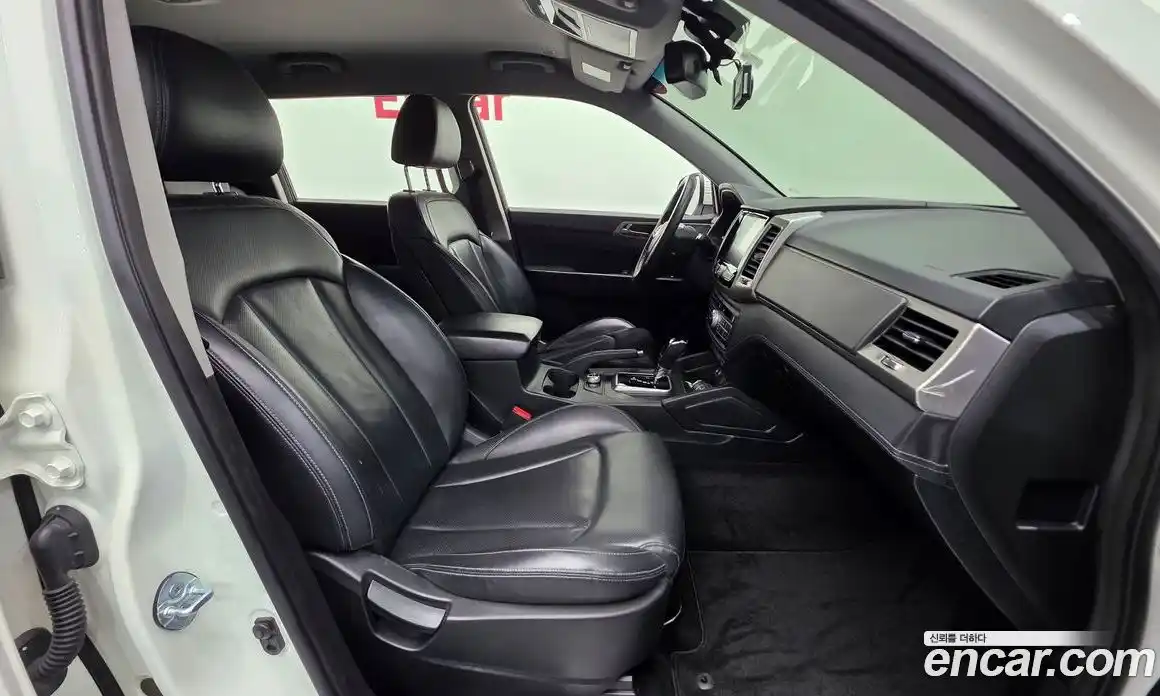 SsangYong Rexton 2018 2.2 Автомат в Москве № 34253, фото 20