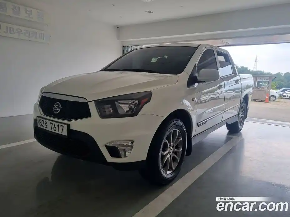 SsangYong Korando 2015 2.0 Автомат в Москве № 36296, фото 14