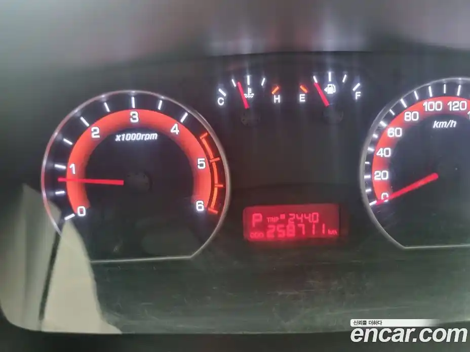 SsangYong Korando 2015 2.0 Автомат в Москве № 36296, фото 18