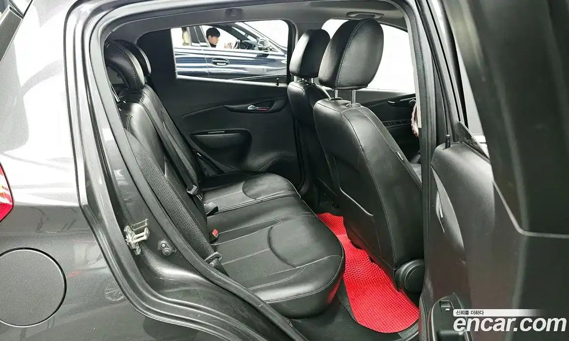 Chevrolet Spark 2016 1.0 Автомат в Москве № 36916, фото 13