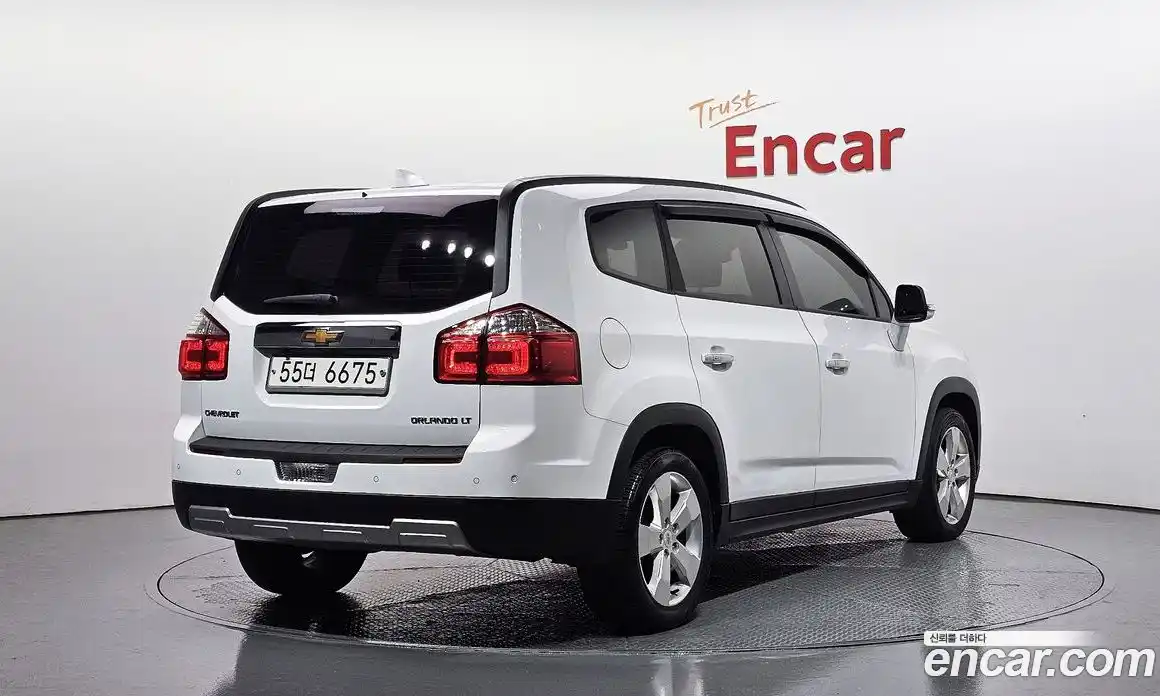 Chevrolet Orlando 2015 2.0 Автомат в Москве № 40590, фото 4