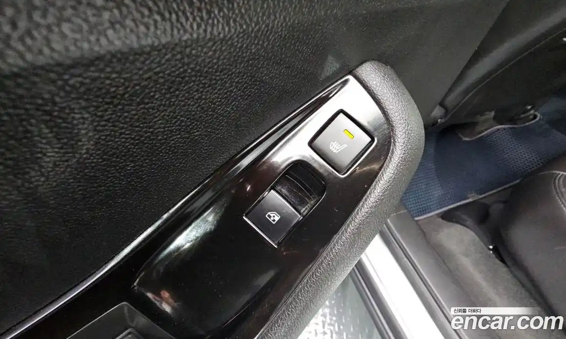 Chevrolet Orlando 2015 2.0 Автомат в Москве № 40590, фото 7