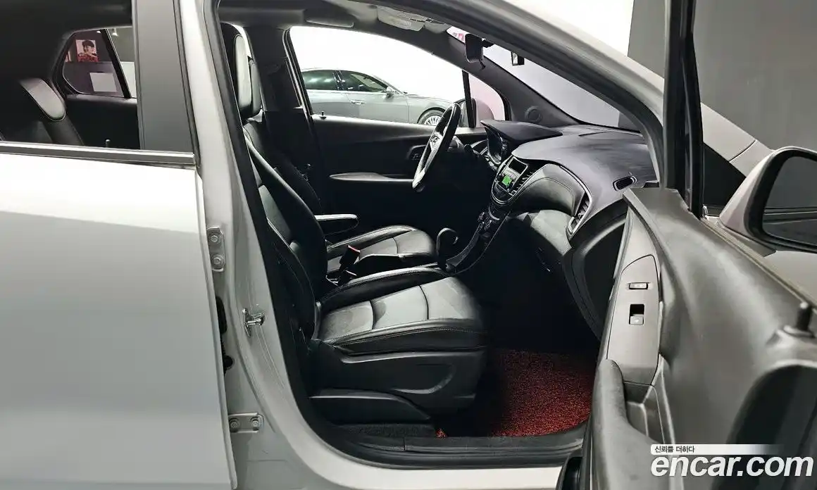 Chevrolet Trax 2017 1.4 Автомат в Москве № 42173, фото 19