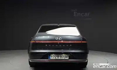 Hyundai Grandeur 2023 1.6 Автомат в Москве № 47835, миниатюра 6