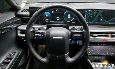 Hyundai Grandeur 2023 1.6 Автомат в Москве № 47835, миниатюра 8