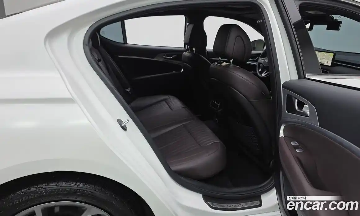 Genesis G70 2021 2.0 Автомат в Москве № 58337, фото 13