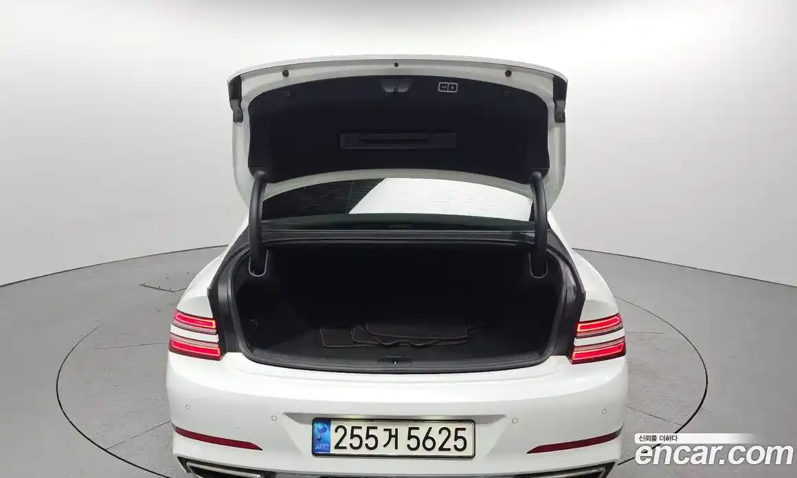 Genesis G80 2023 2.5 Автомат в Москве № 58870, фото 12