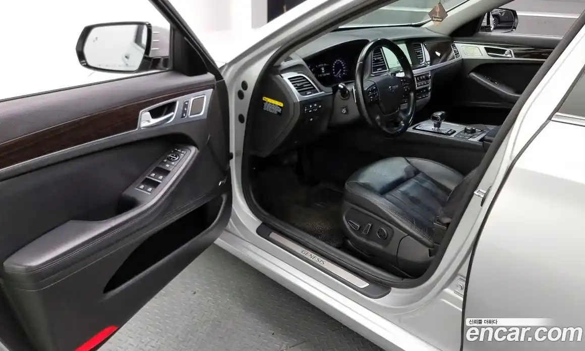 Genesis G80 2018 3.3 Автомат в Москве № 80715, фото 17