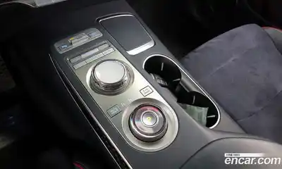 Genesis GV70, 2022