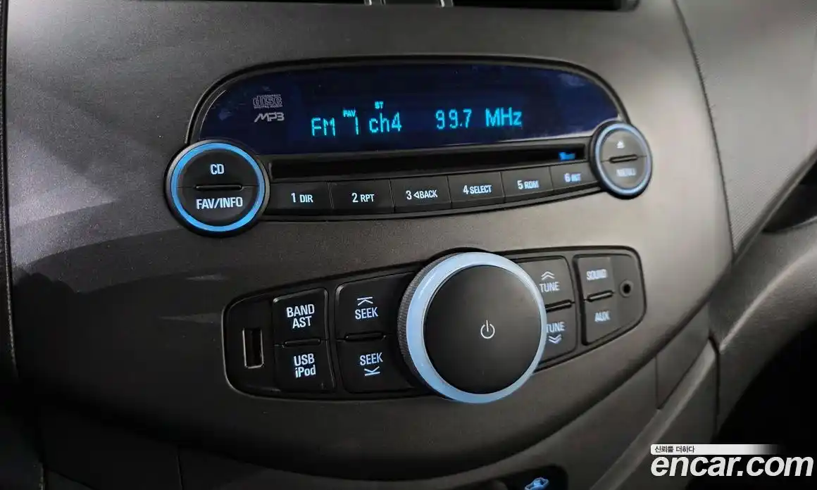 Chevrolet Spark 2012 1.0 Автомат в Москве № 84666, фото 14