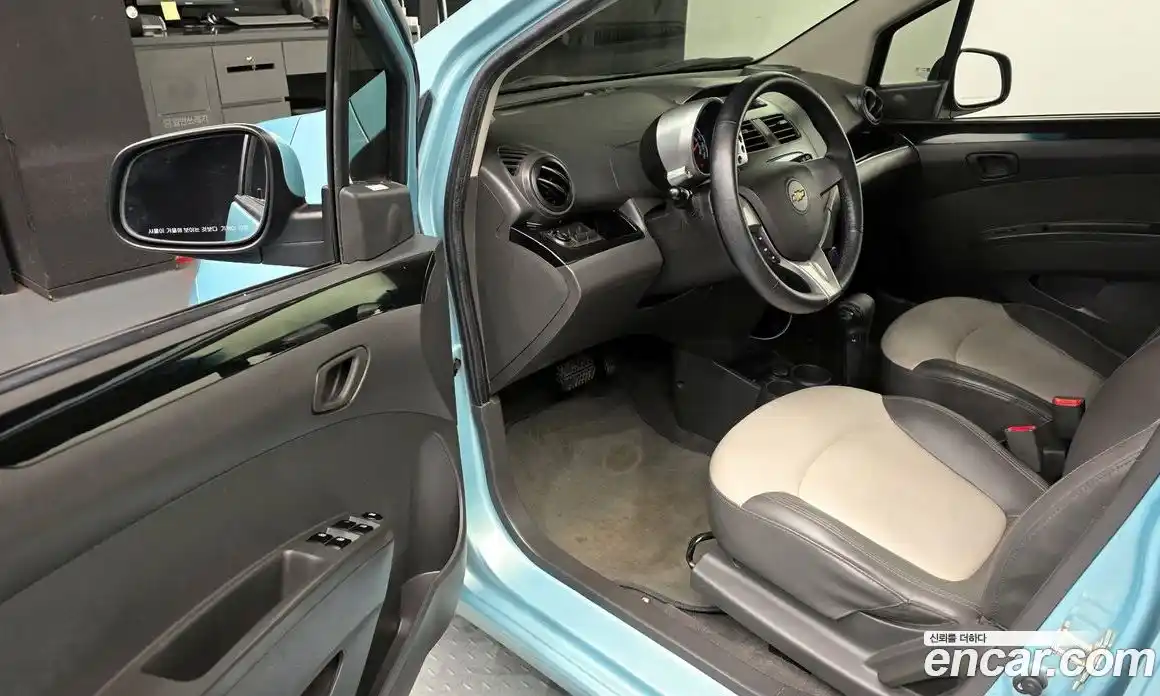 Chevrolet Spark 2012 1.0 Автомат в Москве № 84666, фото 17