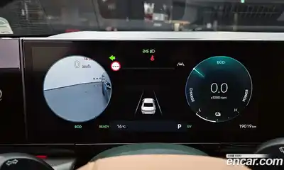 Hyundai Grandeur 2024 1.6 Автомат в Москве № 87612, миниатюра 11