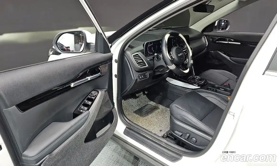 Kia Seltos 2025 1.6 Автомат в Москве № 96329, фото 14