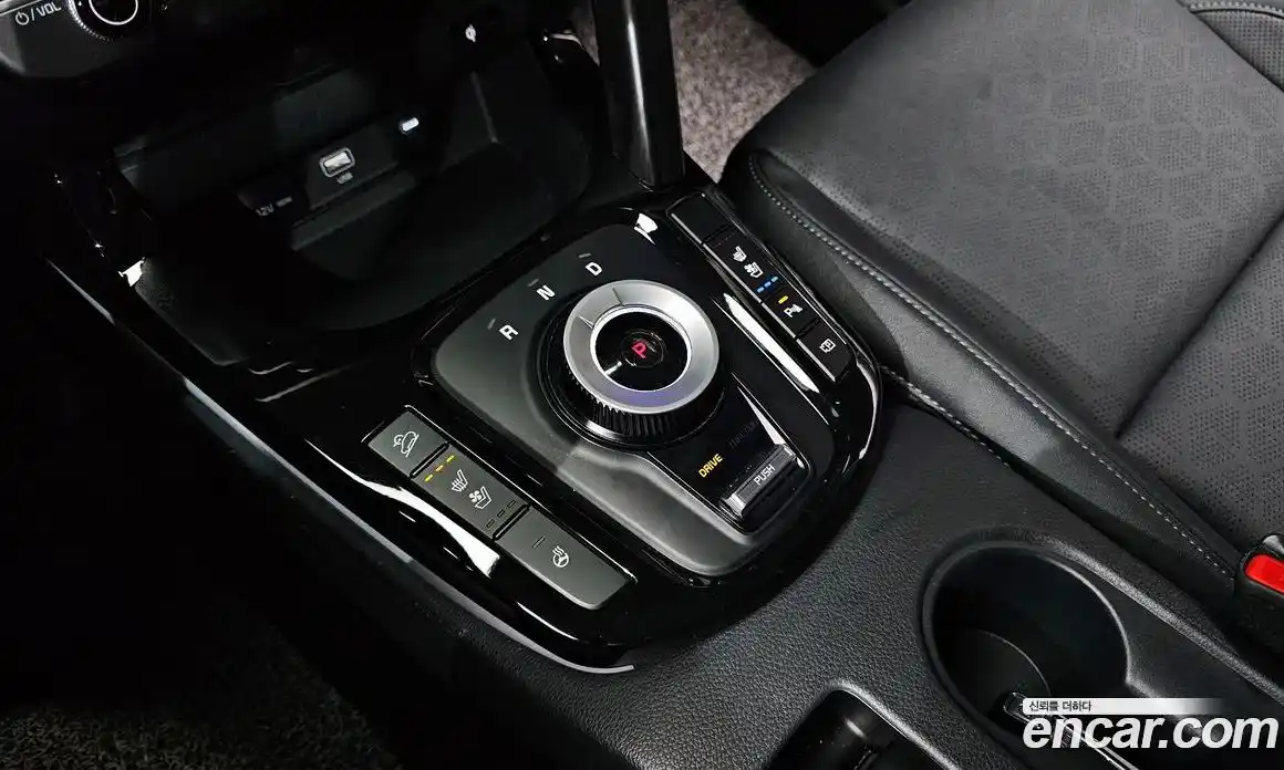 Kia Seltos 2025 1.6 Автомат в Москве № 96329, фото 15