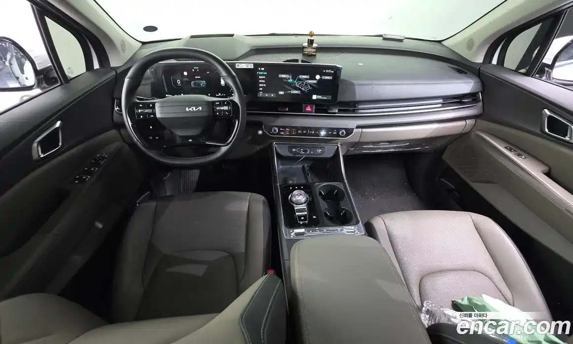 Kia Canival 2025 1.6 Автомат в Москве № 1016, фото 17