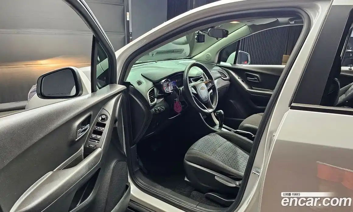 Chevrolet Trax 2020 1.4 Автомат в Москве № 103792, фото 17