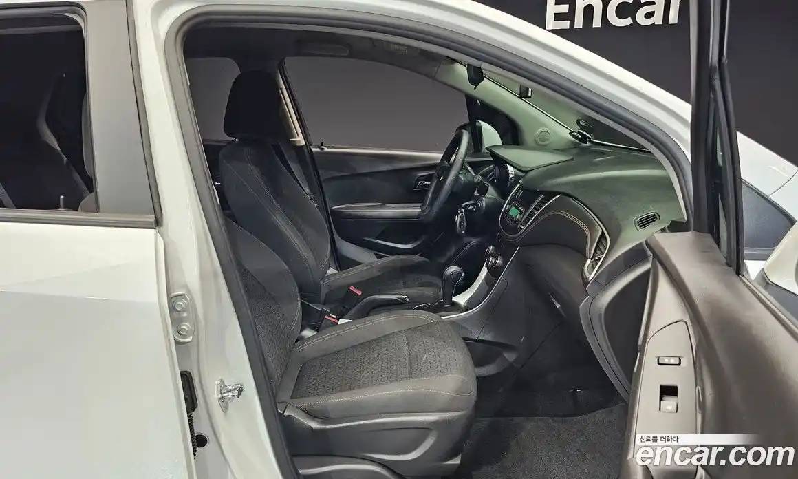 Chevrolet Trax 2020 1.4 Автомат в Москве № 103792, фото 10