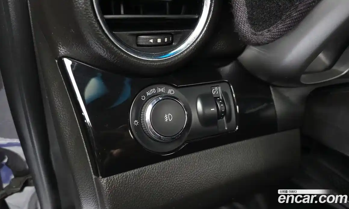 Chevrolet Orlando 2012 2.0 Автомат в Москве № 104118, фото 13