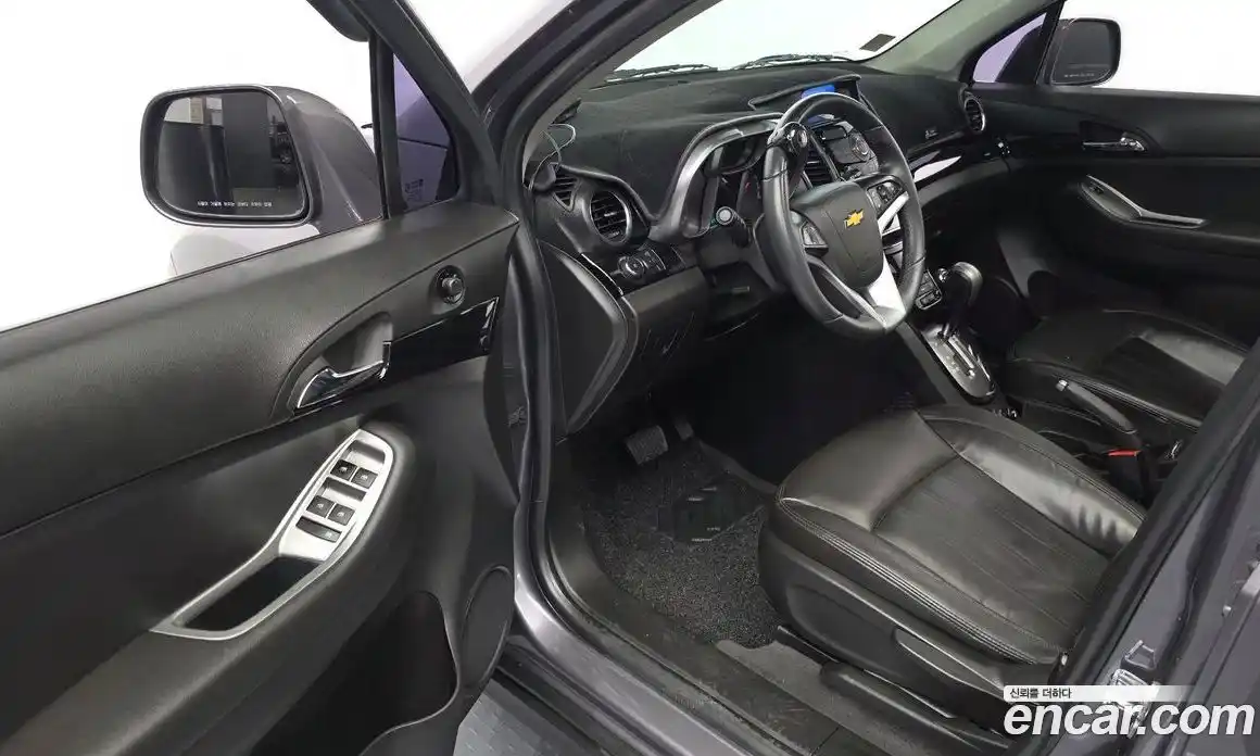 Chevrolet Orlando 2012 2.0 Автомат в Москве № 104118, фото 8