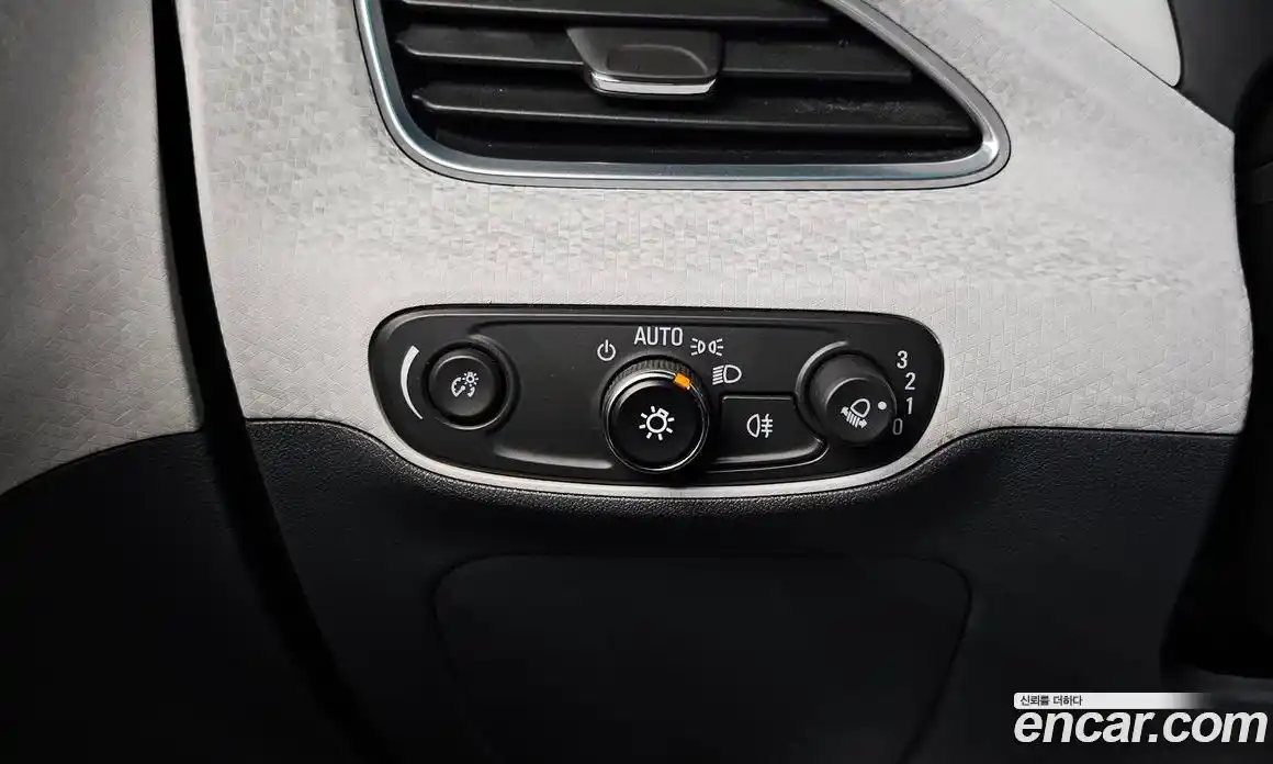 Chevrolet Bolt EV 2021 0.2 Автомат в Москве № 104787, фото 18